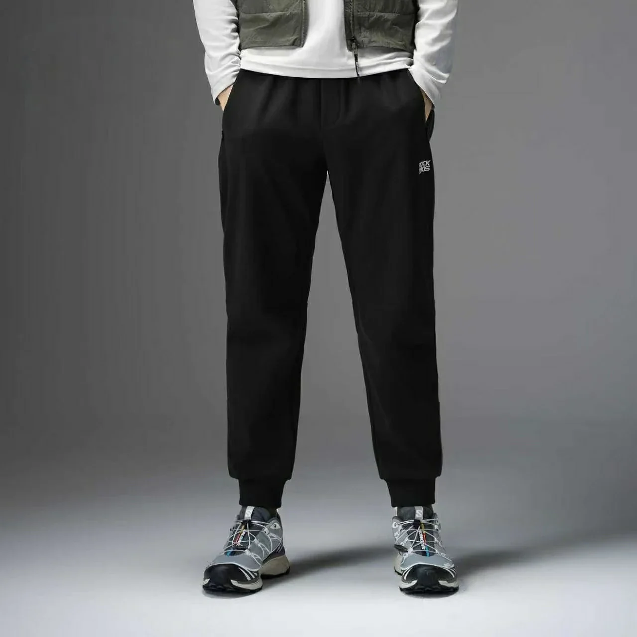 ROCKBROS Winter Sports Fleece Pants – Windproof & Soft for 32~41℉ - Image 4